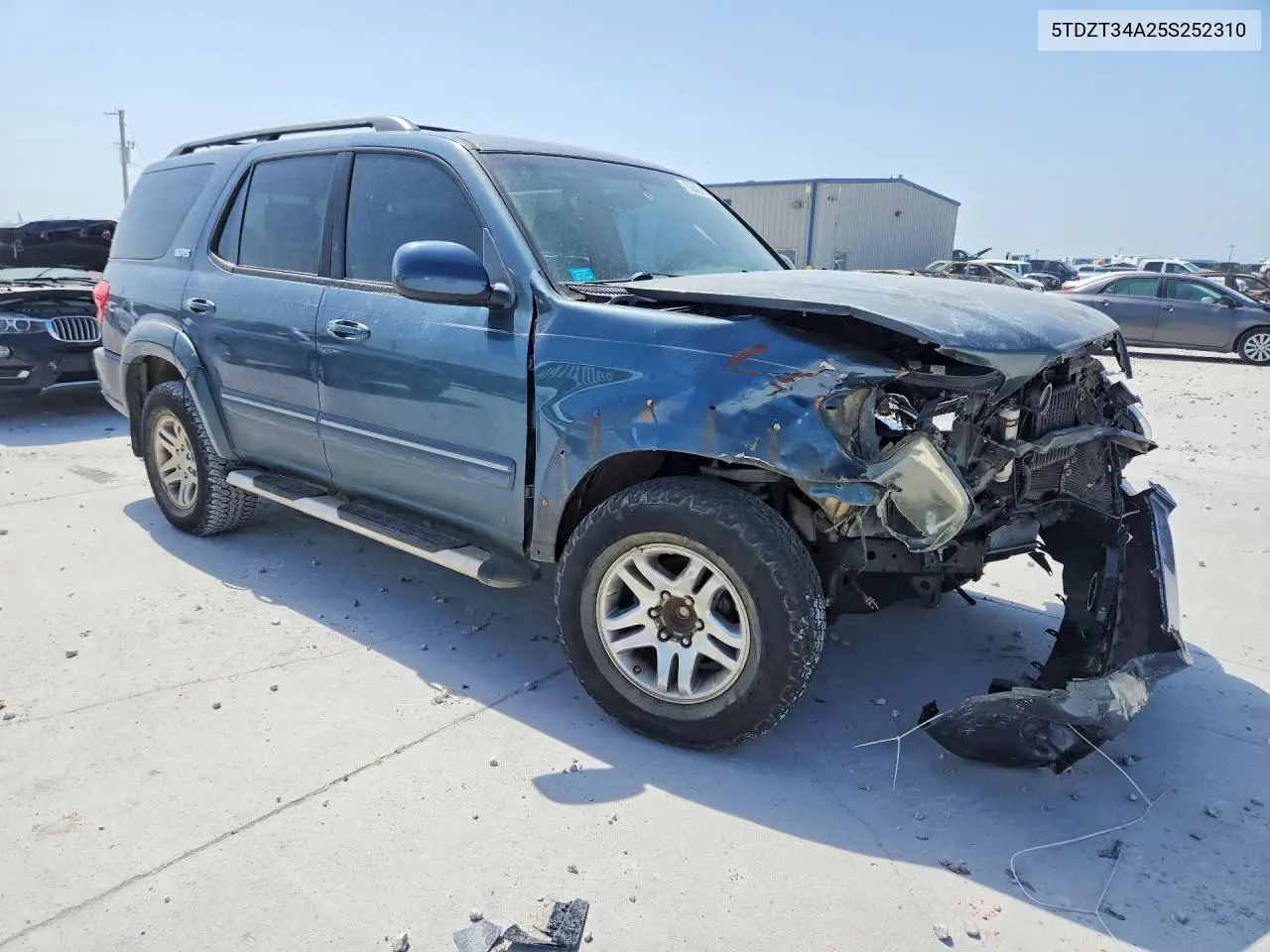 2005 Toyota Sequoia Sr5 VIN: 5TDZT34A25S252310 Lot: 60828026