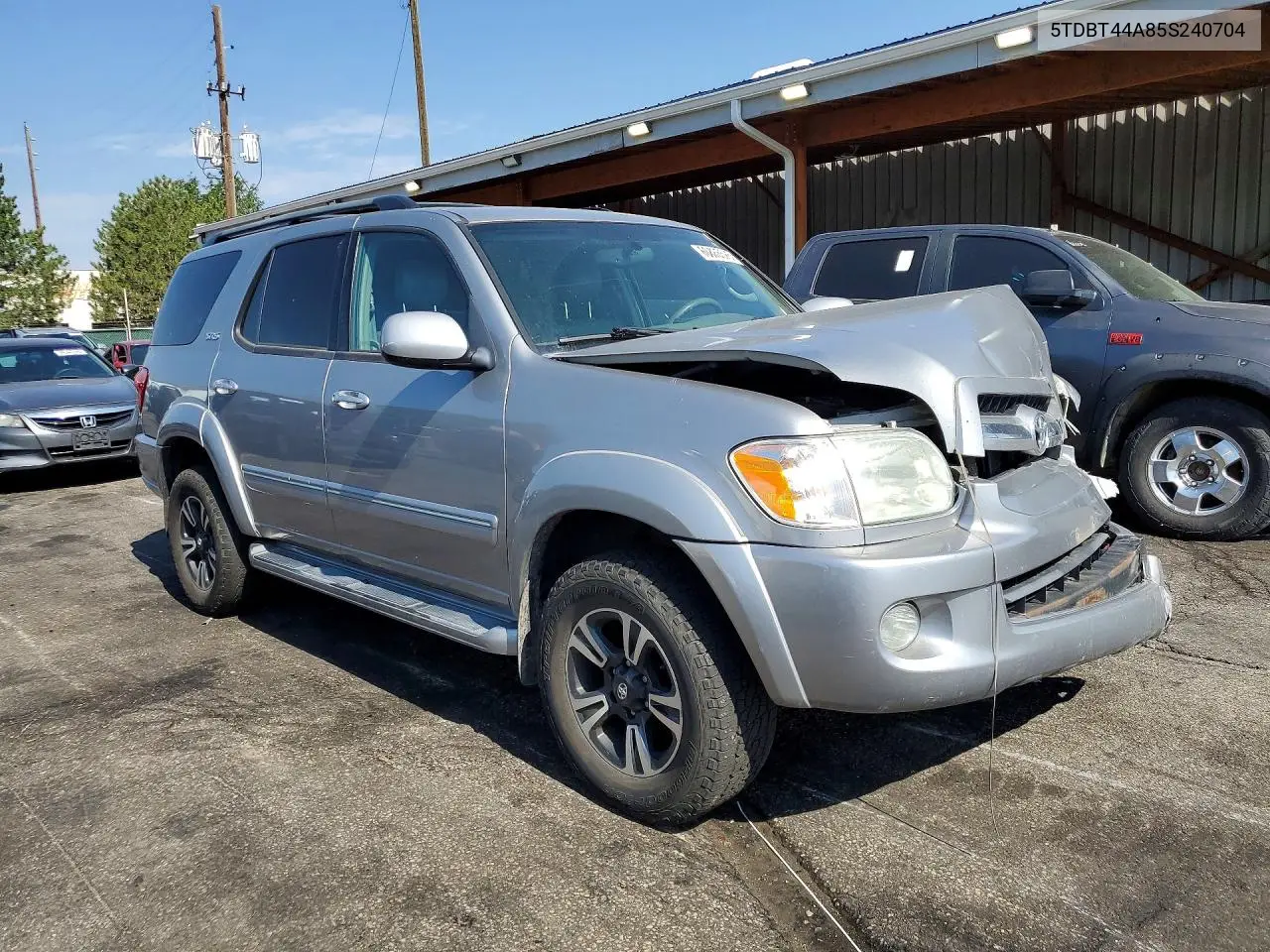2005 Toyota Sequoia Sr5 VIN: 5TDBT44A85S240704 Lot: 60883526