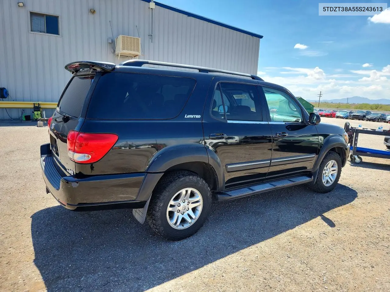 2005 Toyota Sequoia Limited VIN: 5TDZT38A55S243613 Lot: 62355666