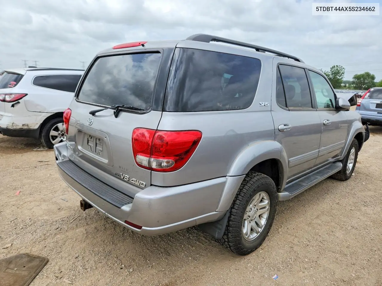 2005 Toyota Sequoia Sr5 VIN: 5TDBT44AX5S234662 Lot: 85793805