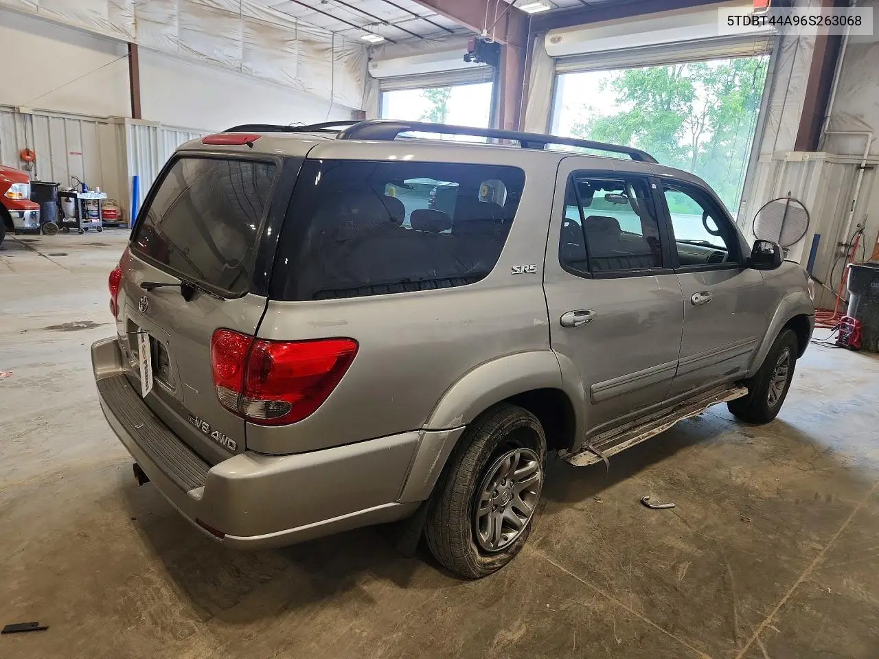 2006 Toyota Sequoia Sr5 VIN: 5TDBT44A96S263068 Lot: 61409826