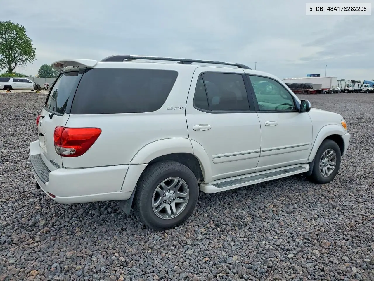 2007 Toyota Sequoia Limited VIN: 5TDBT48A17S282208 Lot: 55635106