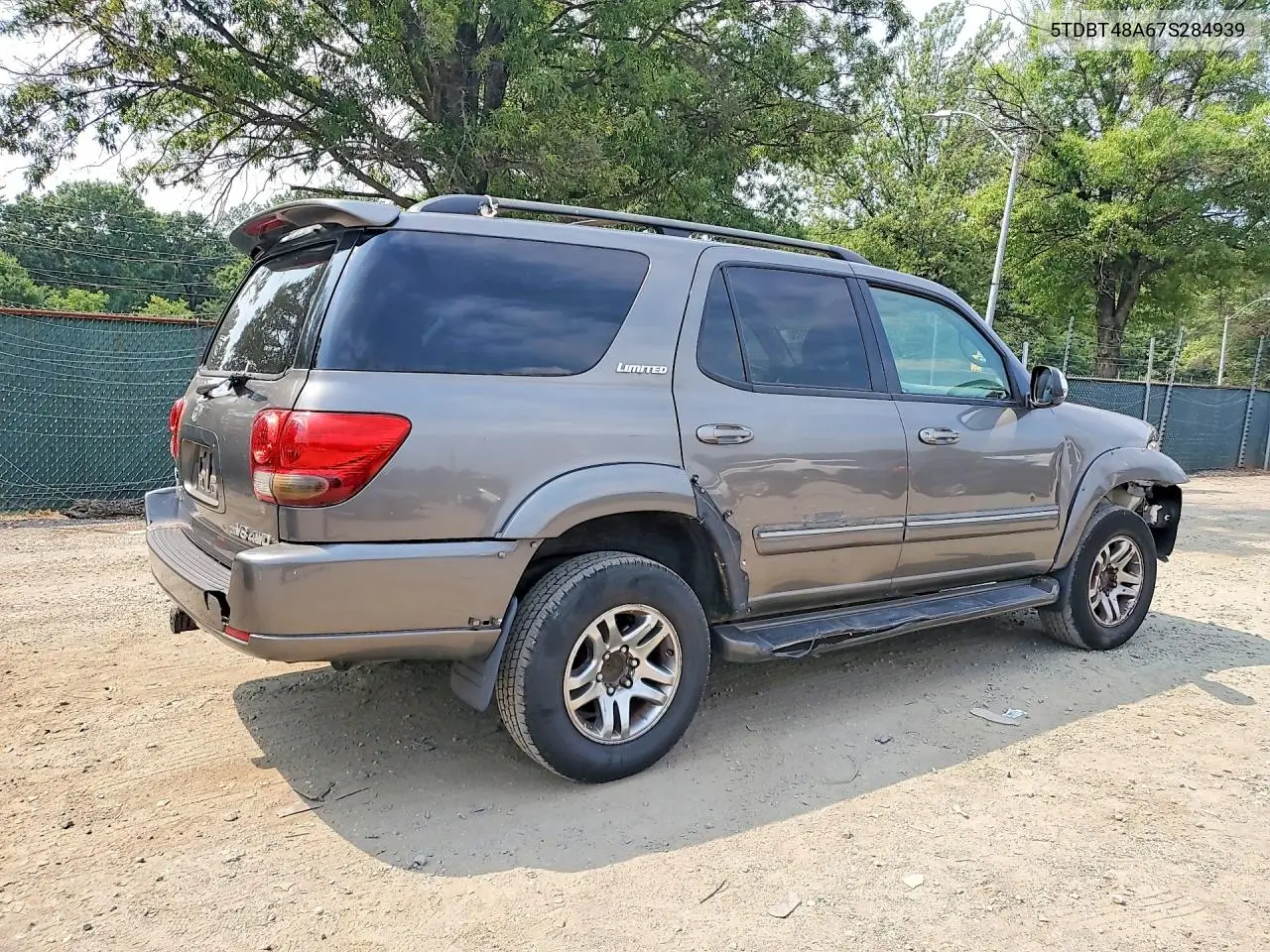 2007 Toyota Sequoia Limited VIN: 5TDBT48A67S284939 Lot: 61297736
