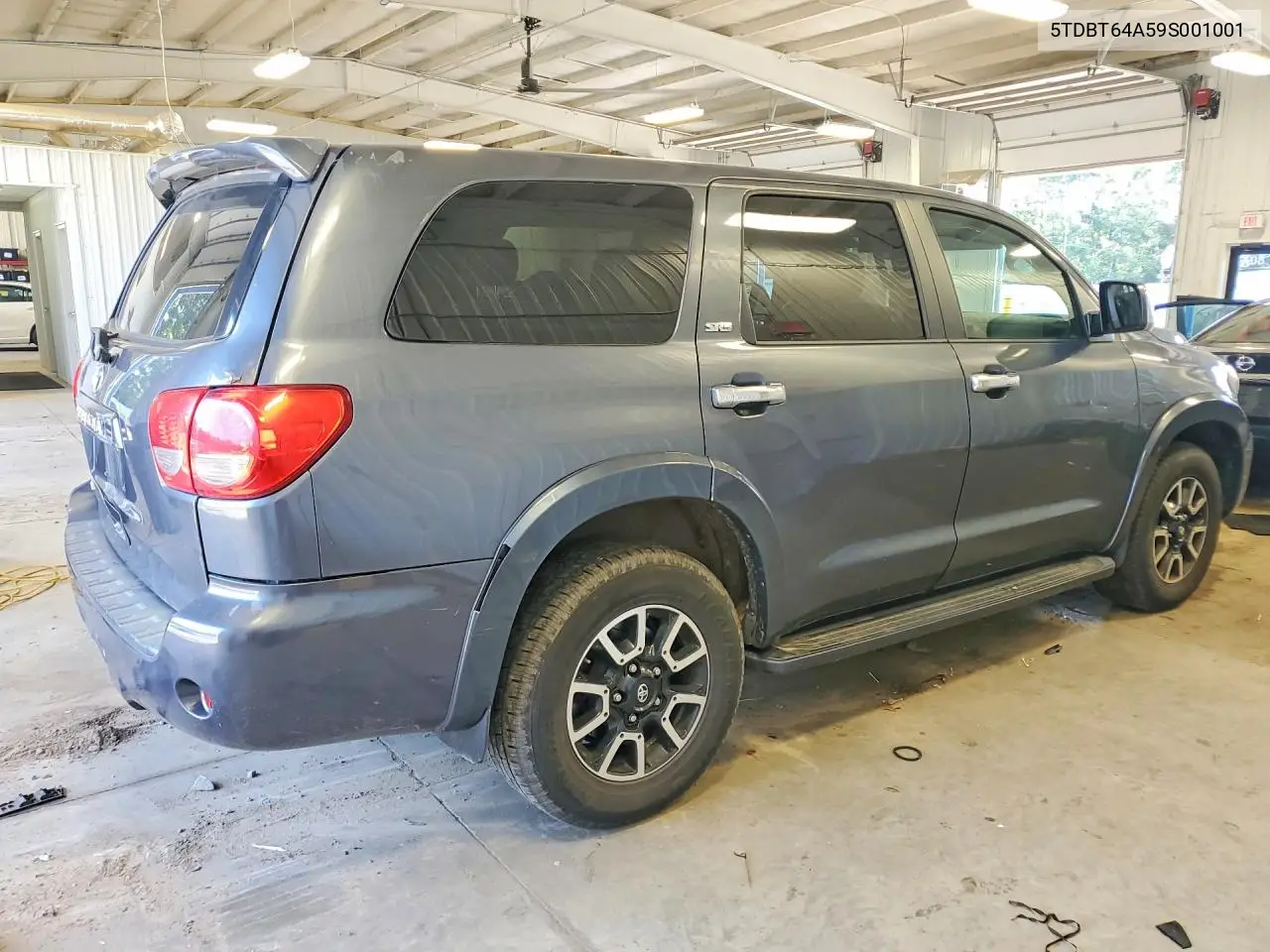 2009 Toyota Sequoia Sr5 VIN: 5TDBT64A59S001001 Lot: 61303456