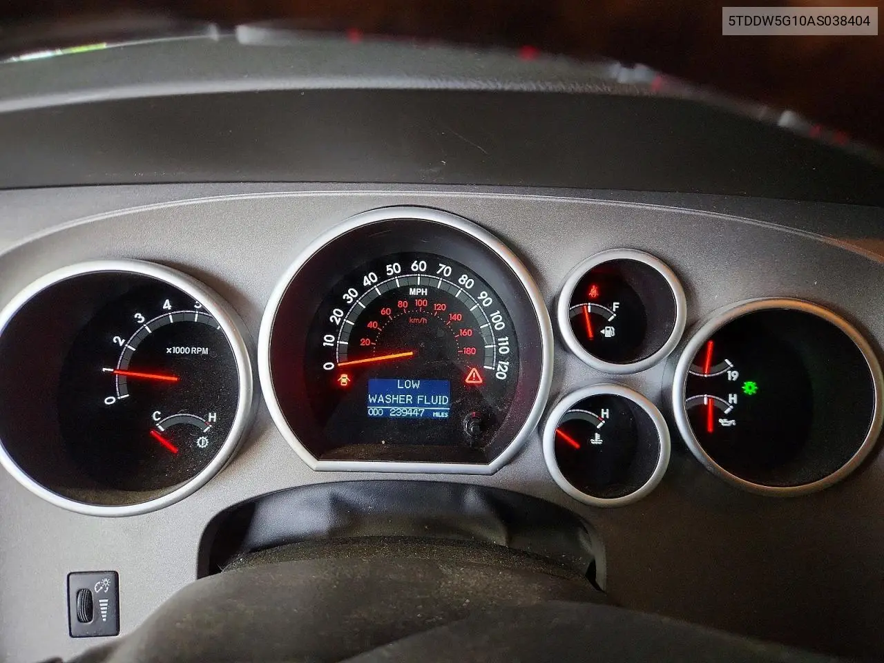2010 Toyota Sequoia Platinum VIN: 5TDDW5G10AS038404 Lot: 56603886