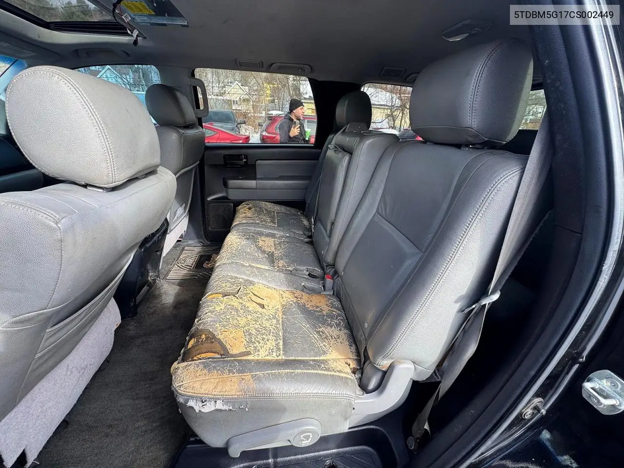 2012 Toyota Sequoia Sr5 VIN: 5TDBM5G17CS002449 Lot: 53979236