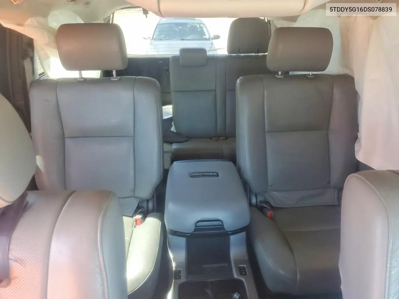2013 Toyota Sequoia Platinum VIN: 5TDDY5G16DS078839 Lot: 57364346