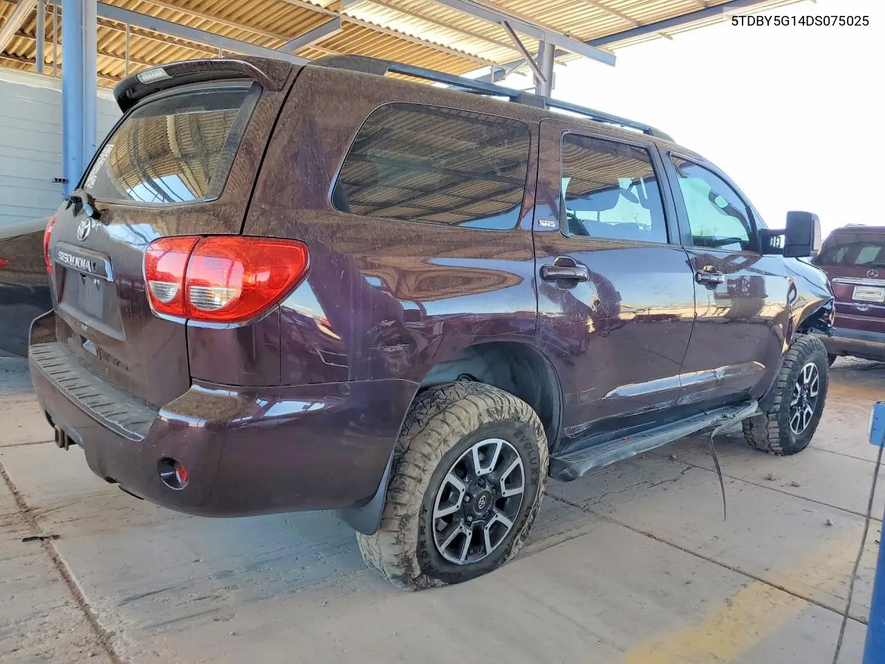 2013 Toyota Sequoia Sr5 VIN: 5TDBY5G14DS075025 Lot: 85462275