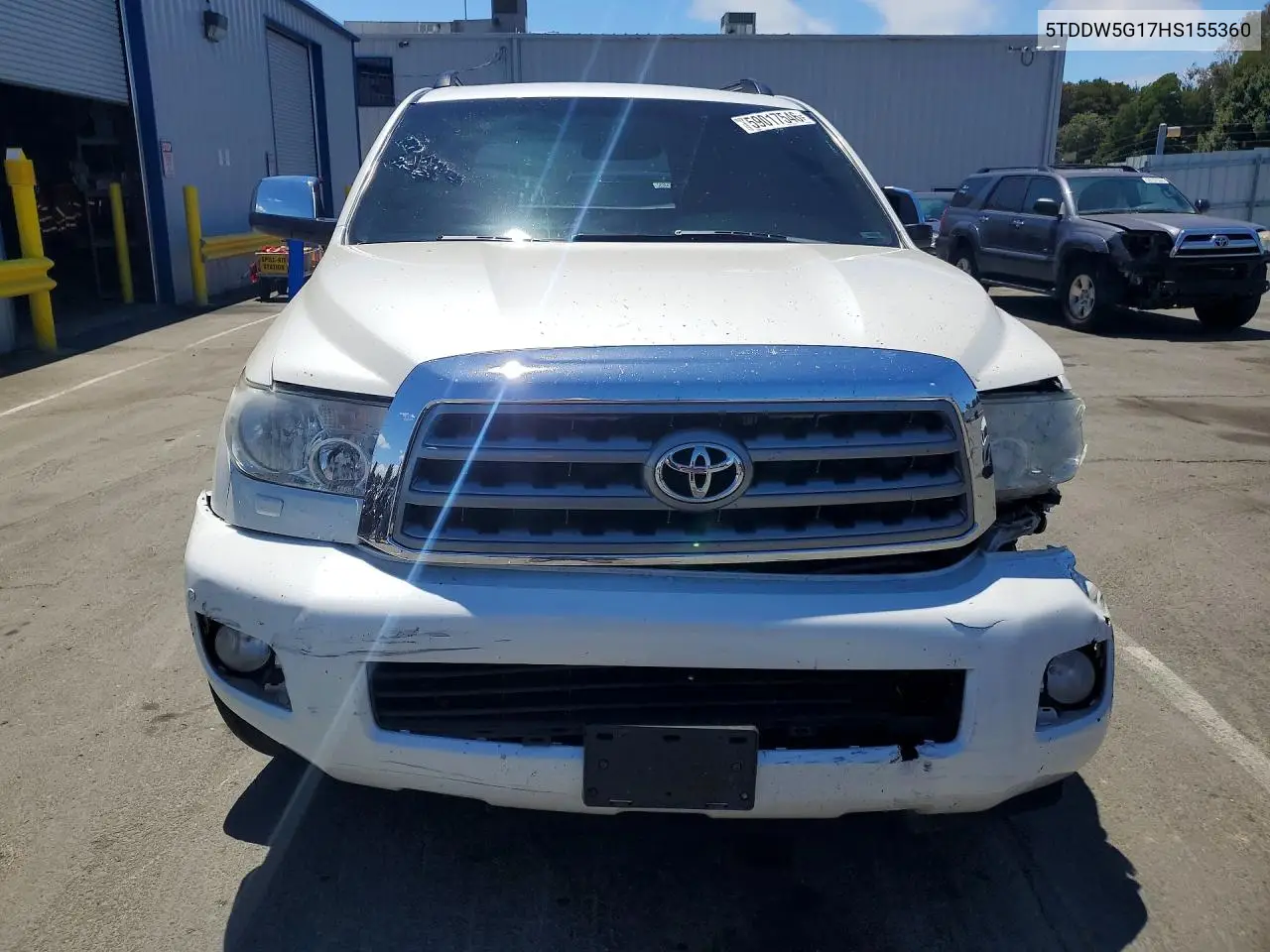 2017 Toyota Sequoia Platinum VIN: 5TDDW5G17HS155360 Lot: 59017546
