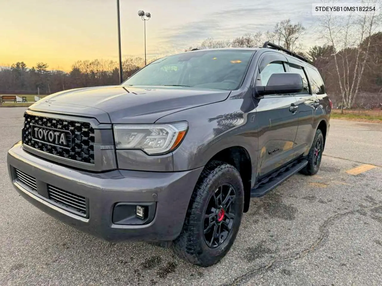 5TDEY5B10MS182254 2021 Toyt Sequoia Trd Pro