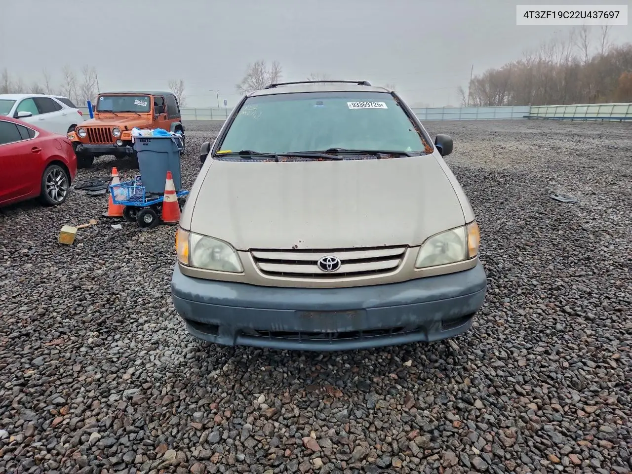 4T3ZF19C22U437697 2002 Toyota Sienna