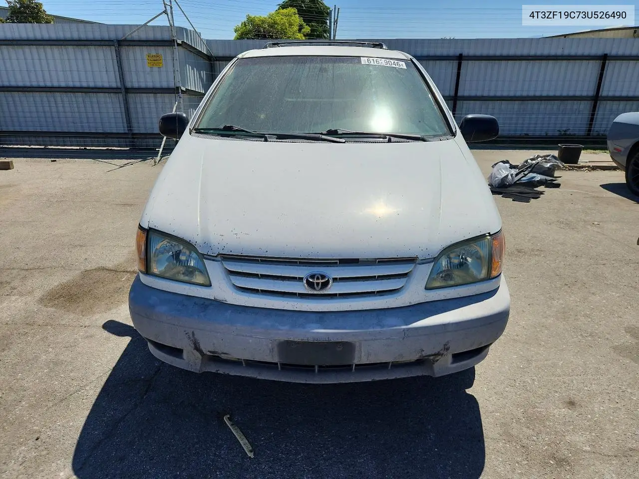 2003 Toyota Sienna Ce VIN: 4T3ZF19C73U526490 Lot: 61629046