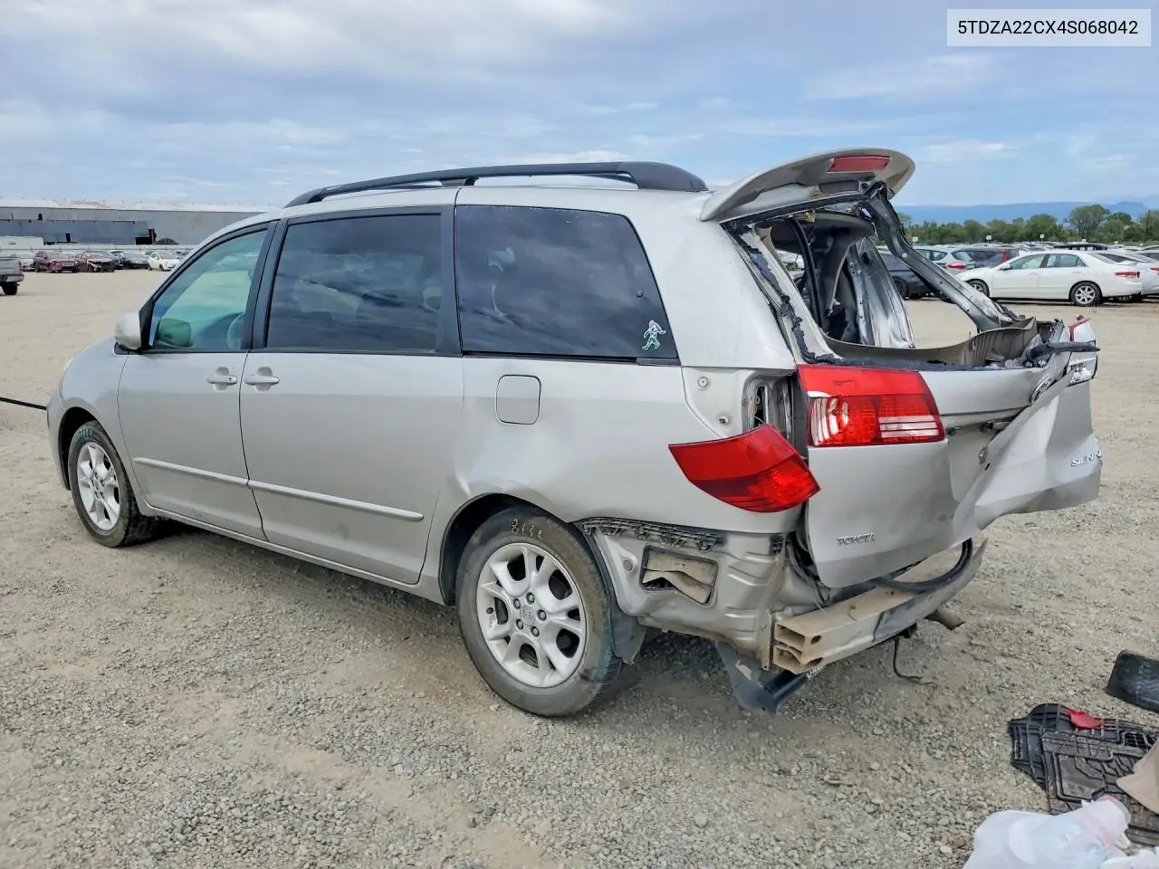 2004 Toyota Sienna Xle 7 Passenger VIN: 5TDZA22CX4S068042 Lot: 61800306