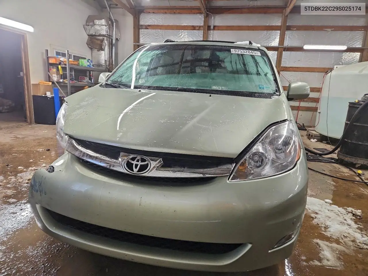 5TDBK22C29S025174 2009 Toyota Sienna Xle