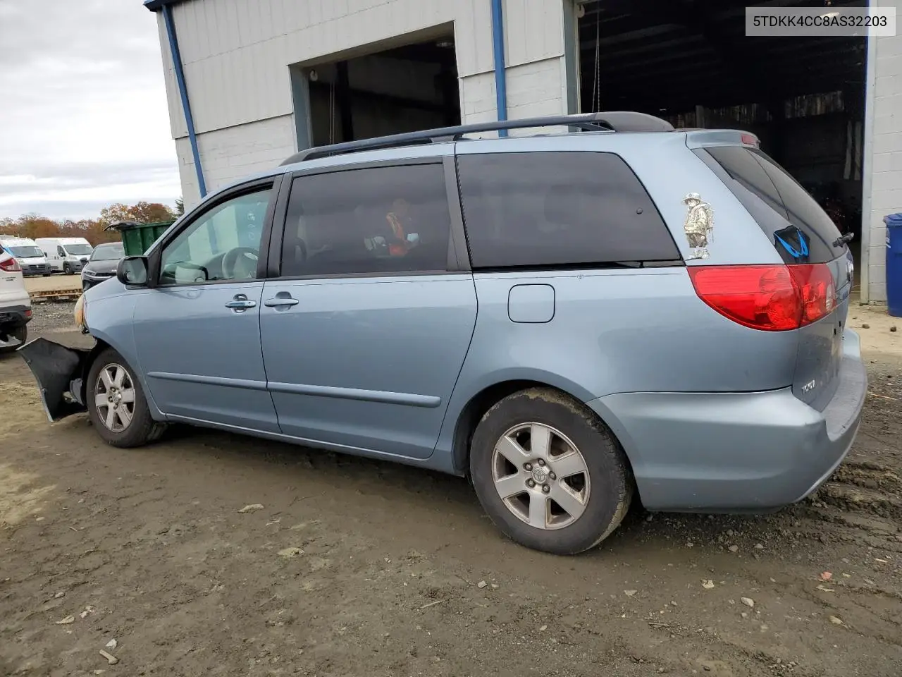5TDKK4CC8AS322030 2010 Toyota Sienna Ce