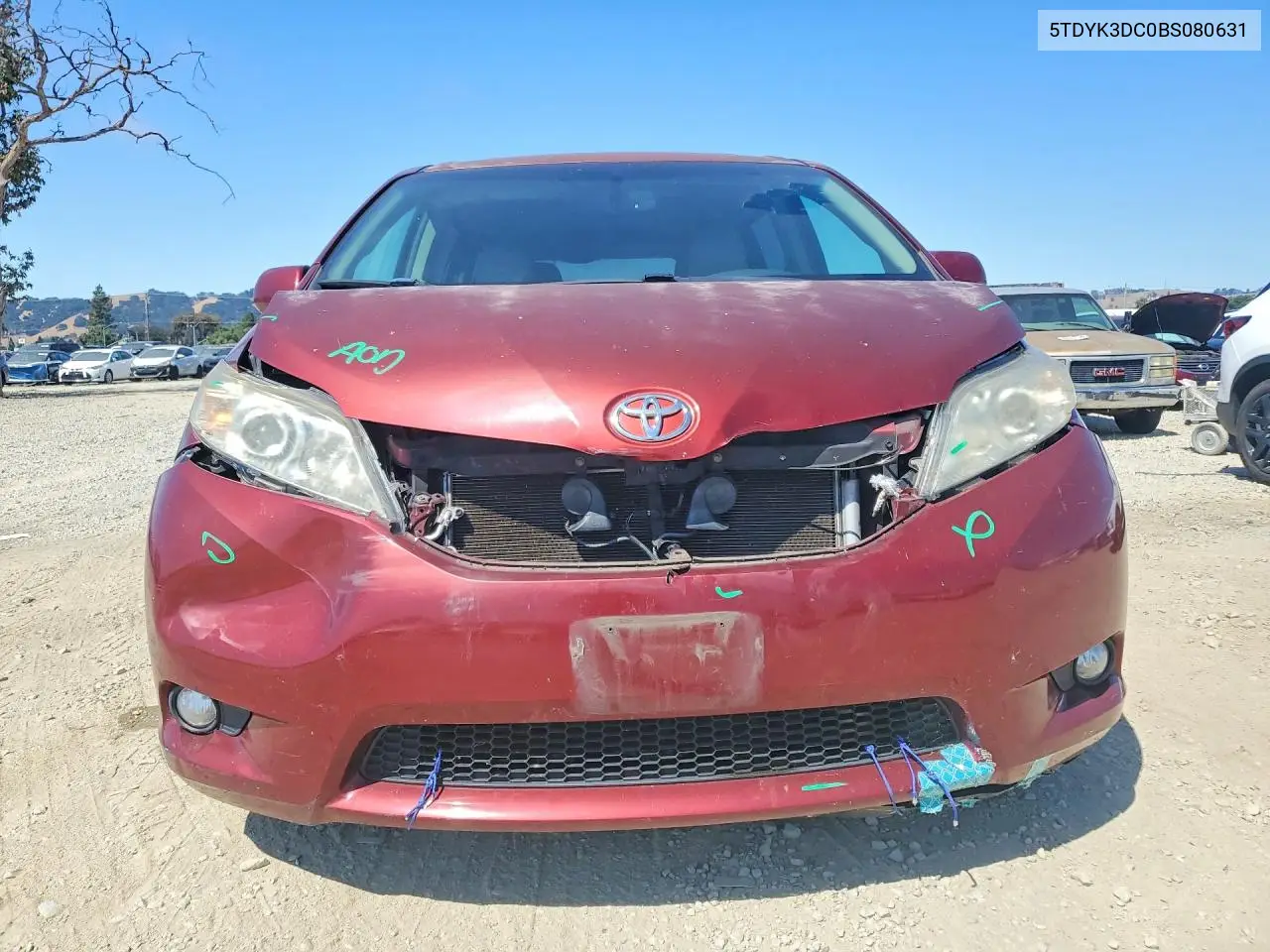 2011 Toyota Sienna Xle 8-Passenger VIN: 5TDYK3DC0BS080631 Lot: 57601136