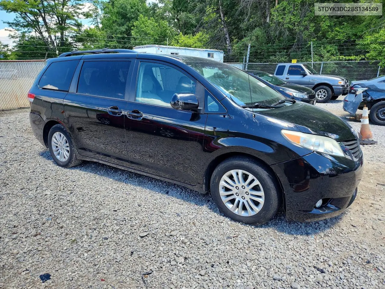 2011 Toyota Sienna Xle 8-Passenger VIN: 5TDYK3DC2BS134589 Lot: 58633886