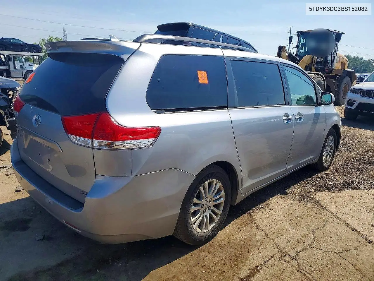 2011 Toyota Sienna Xle 8-Passenger VIN: 5TDYK3DC3BS152082 Lot: 60796886