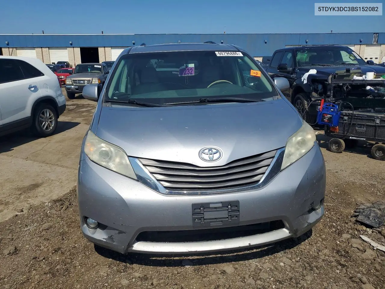 2011 Toyota Sienna Xle 8-Passenger VIN: 5TDYK3DC3BS152082 Lot: 60796886