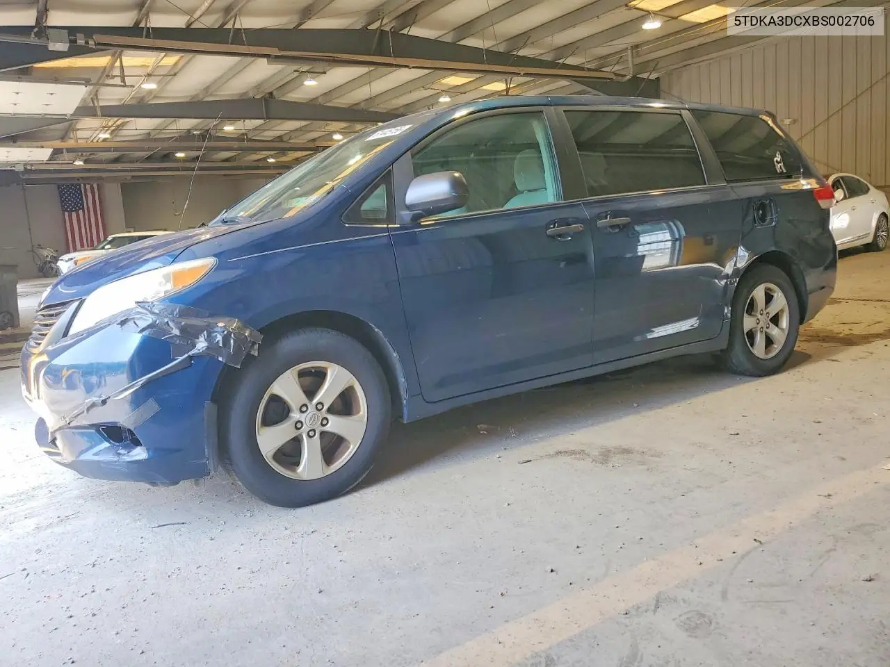 2011 Toyota Sienna Base 7-Passenger VIN: 5TDKA3DCXBS002706 Lot: 61445156