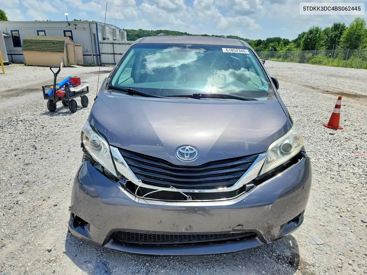 2011 Toyota Sienna Le VIN: 5TDKK3DC4BS062445 Lot: 61852346