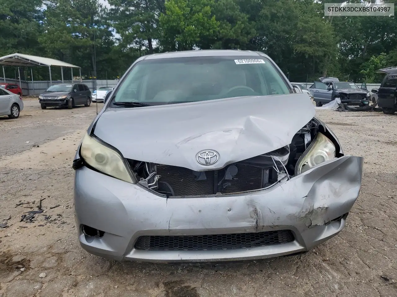 2011 Toyota Sienna Le VIN: 5TDKK3DCXBS104987 Lot: 62100966