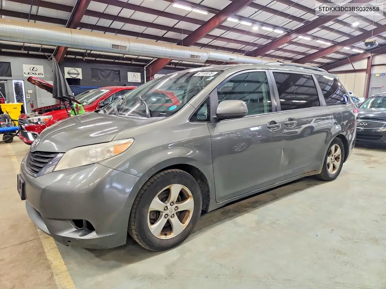2011 Toyota Sienna Le VIN: 5TDKK3DC3BS032658 Lot: 62110476