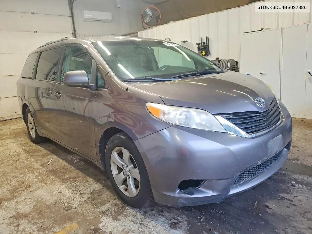2011 Toyota Sienna Le VIN: 5TDKK3DC4BS027386 Lot: 62277616