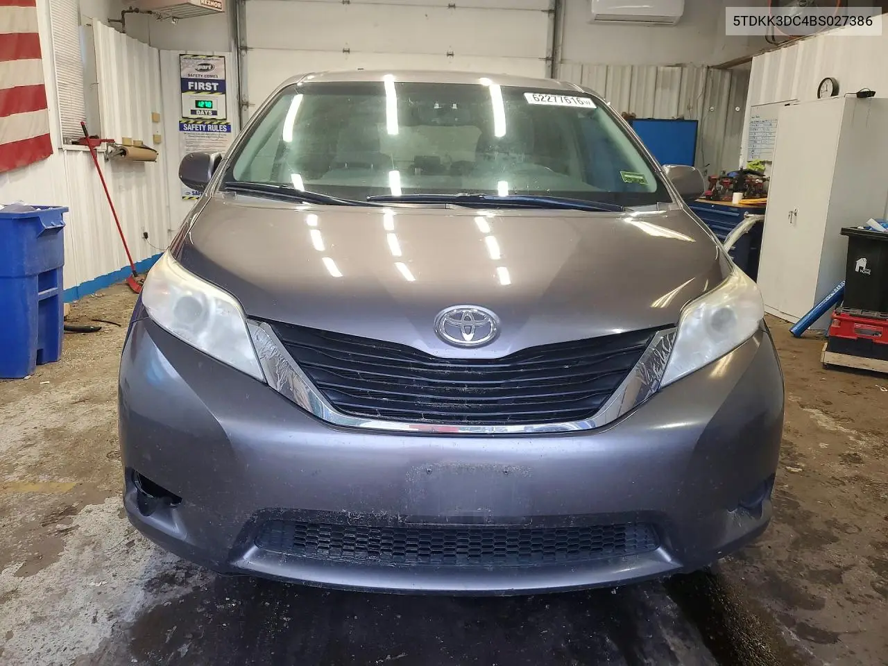 2011 Toyota Sienna Le VIN: 5TDKK3DC4BS027386 Lot: 62277616
