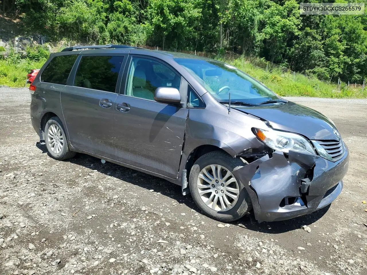 2012 Toyota Sienna Xle 8-Passenger VIN: 5TDYK3DCXCS266579 Lot: 58442246