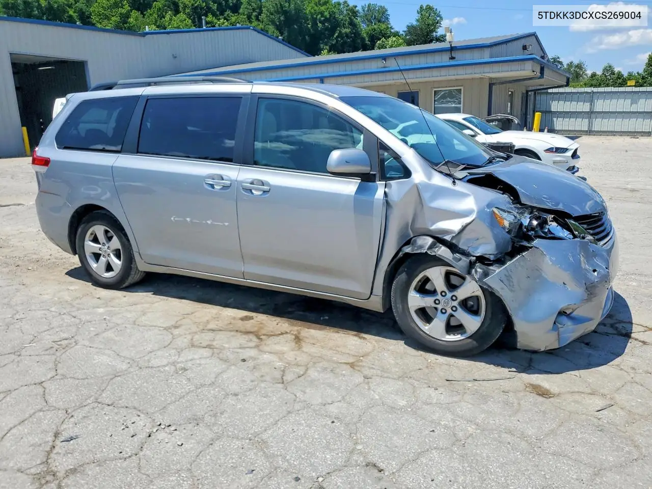 2012 Toyota Sienna Le VIN: 5TDKK3DCXCS269004 Lot: 61043666