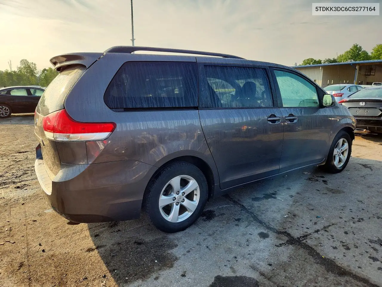 2012 Toyota Sienna Le VIN: 5TDKK3DC6CS277164 Lot: 61402706