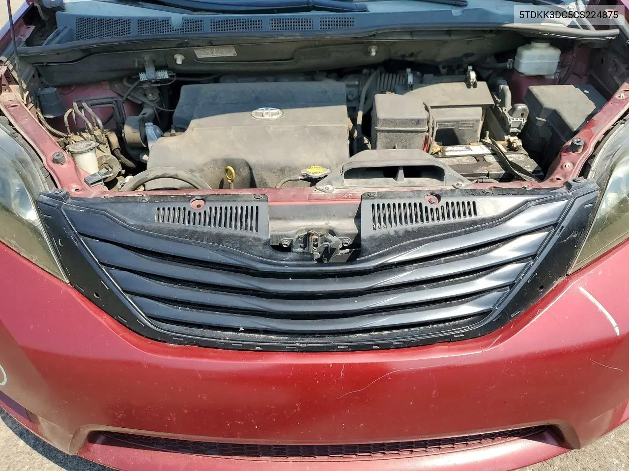 2012 Toyota Sienna Le VIN: 5TDKK3DC5CS224875 Lot: 61470906