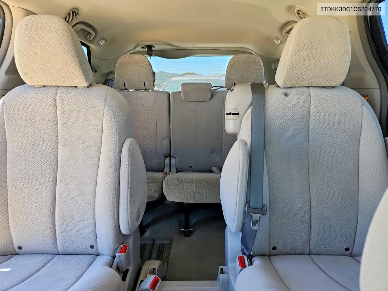 2012 Toyota Sienna Le VIN: 5TDKK3DC1CS204770 Lot: 61625436