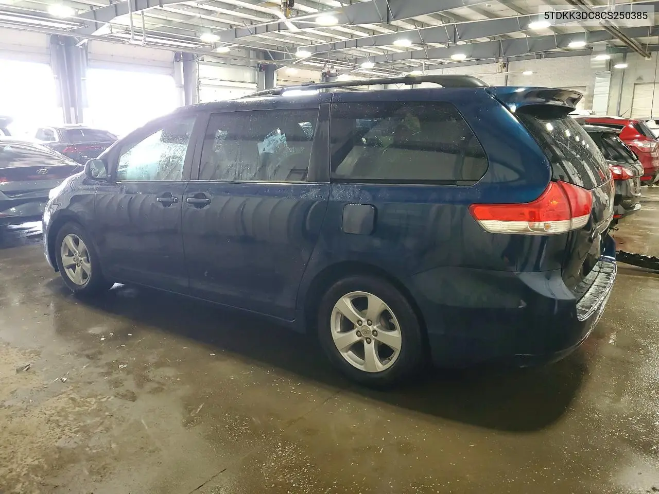 2012 Toyota Sienna Le VIN: 5TDKK3DC8CS250385 Lot: 62205176