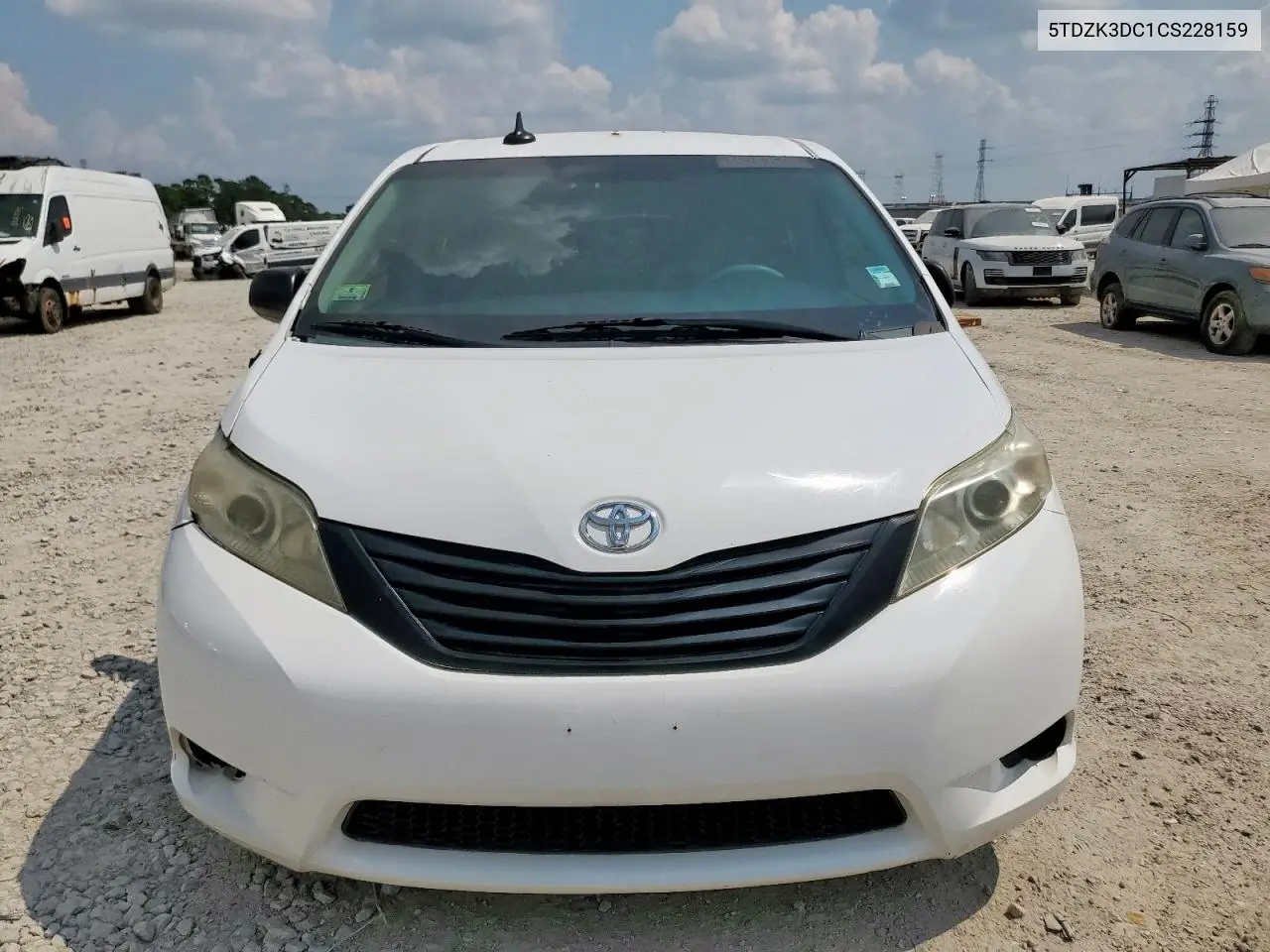 5TDZK3DC1CS228159 2012 Toyota Sienna