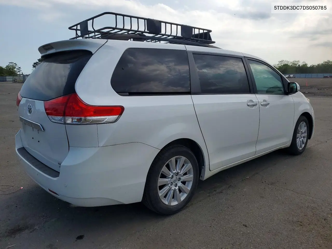 5TDDK3DC7DS050785 2013 Toyota Sienna Limited 7-Passenger