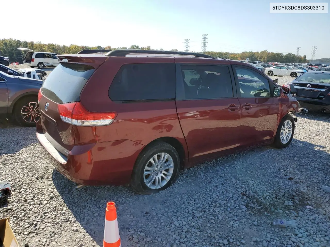 5TDYK3DC8DS303310 2013 Toyota Sienna Xle
