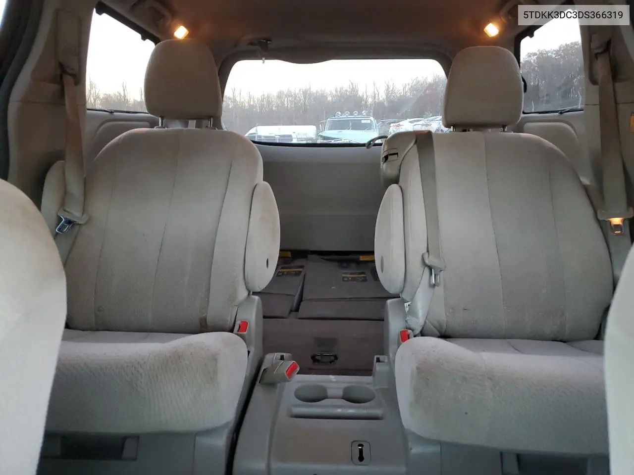 5TDKK3DC3DS366319 2013 Toyota Sienna