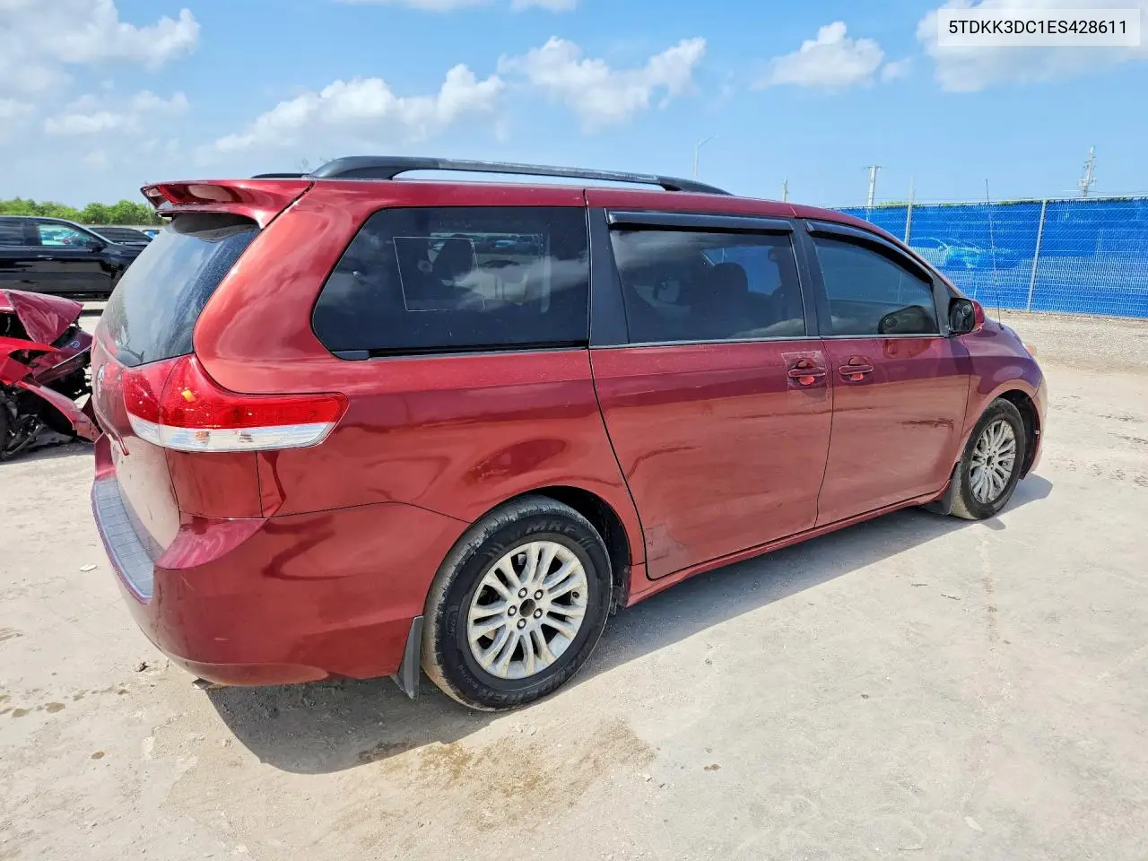 2014 Toyota Sienna Le VIN: 5TDKK3DC1ES428611 Lot: 60703096