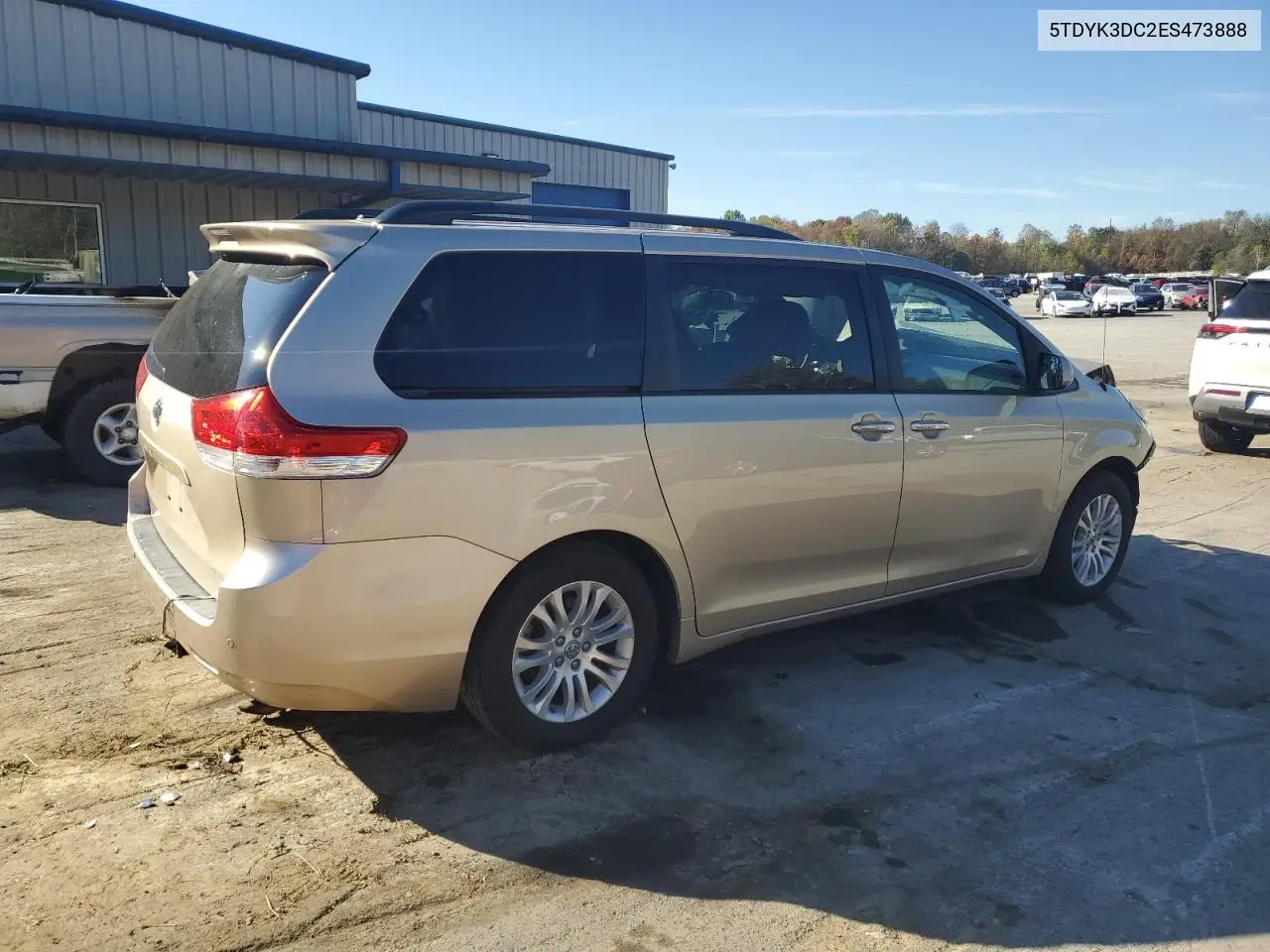5TDYK3DC2ES473888 2014 Toyota Sienna Xle