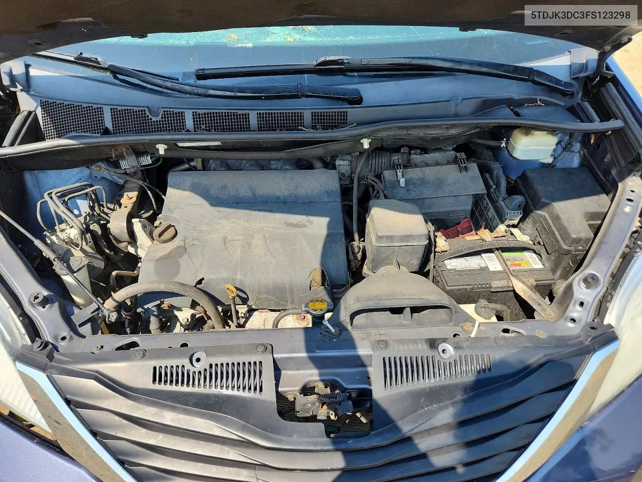 2015 Toyota Sienna Le VIN: 5TDJK3DC3FS123298 Lot: 60415116