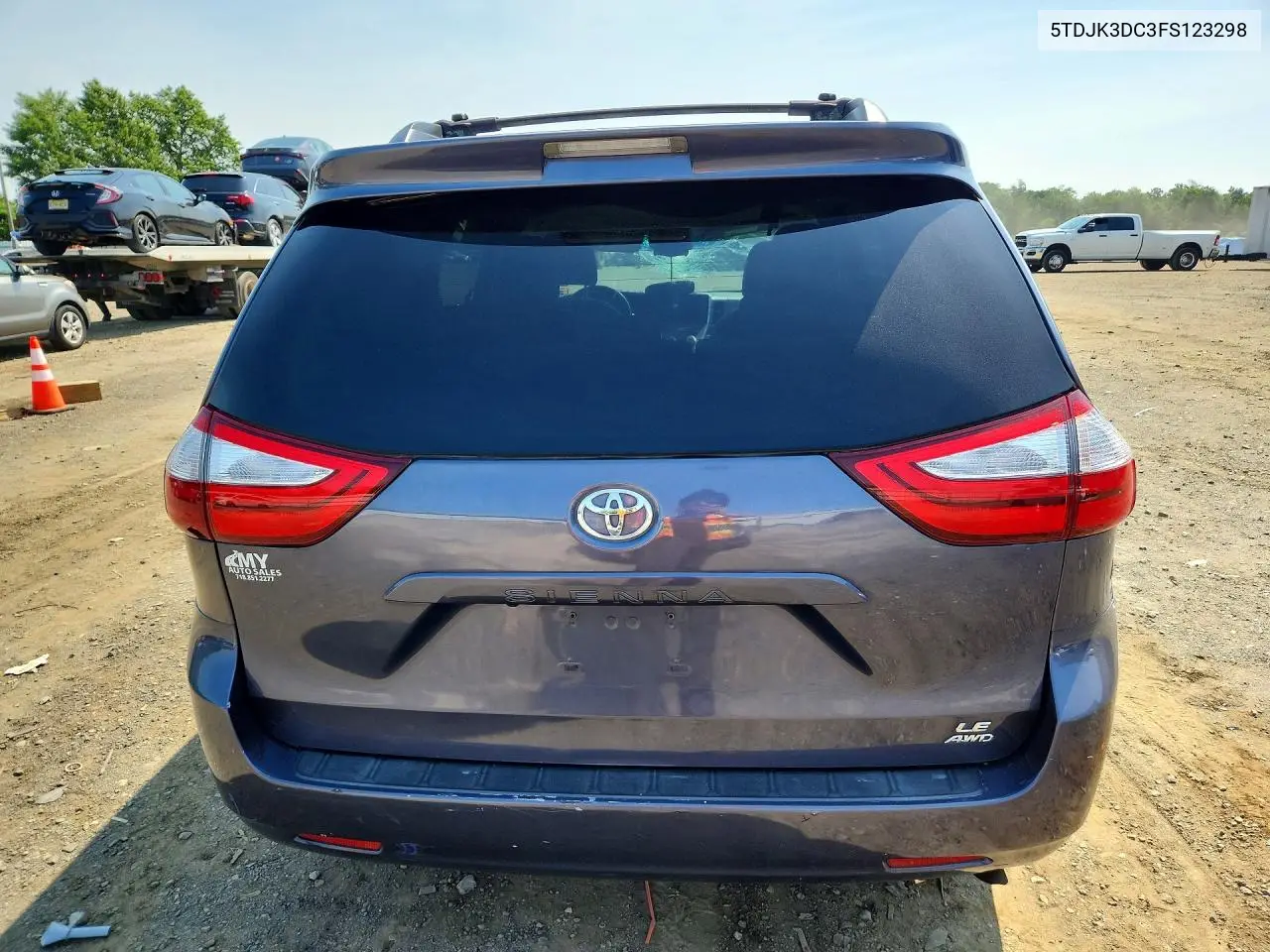 2015 Toyota Sienna Le VIN: 5TDJK3DC3FS123298 Lot: 60415116