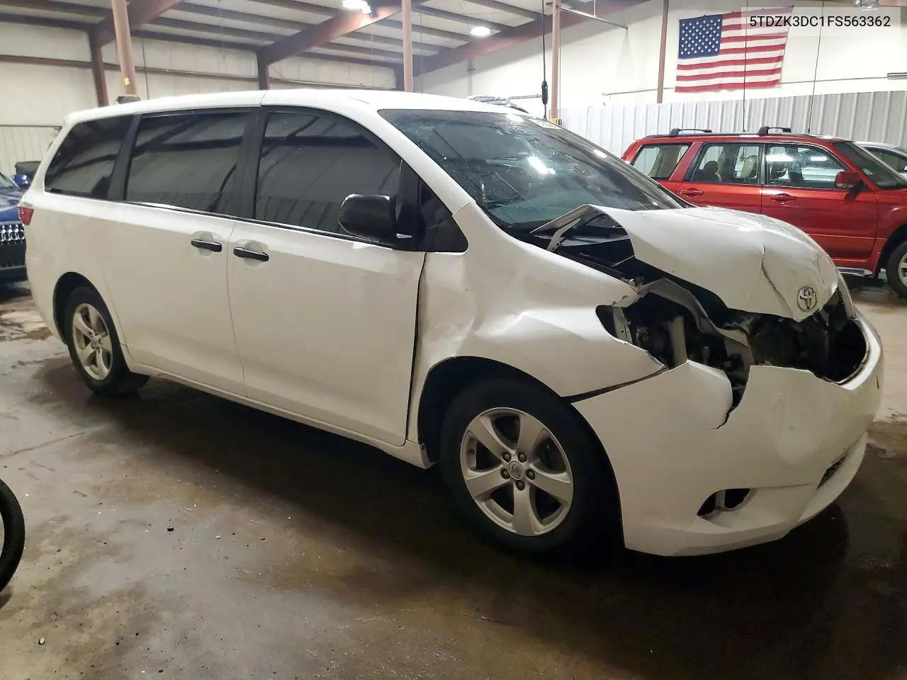 2015 Toyota Sienna L 7-Passenger VIN: 5TDZK3DC1FS563362 Lot: 61156756