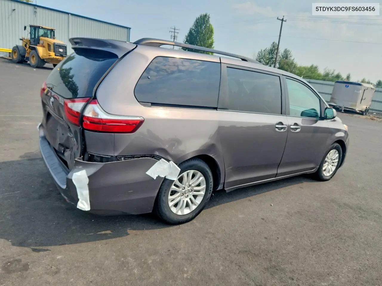 2015 Toyota Sienna Xle 8-Passenger VIN: 5TDYK3DC9FS603456 Lot: 62343696