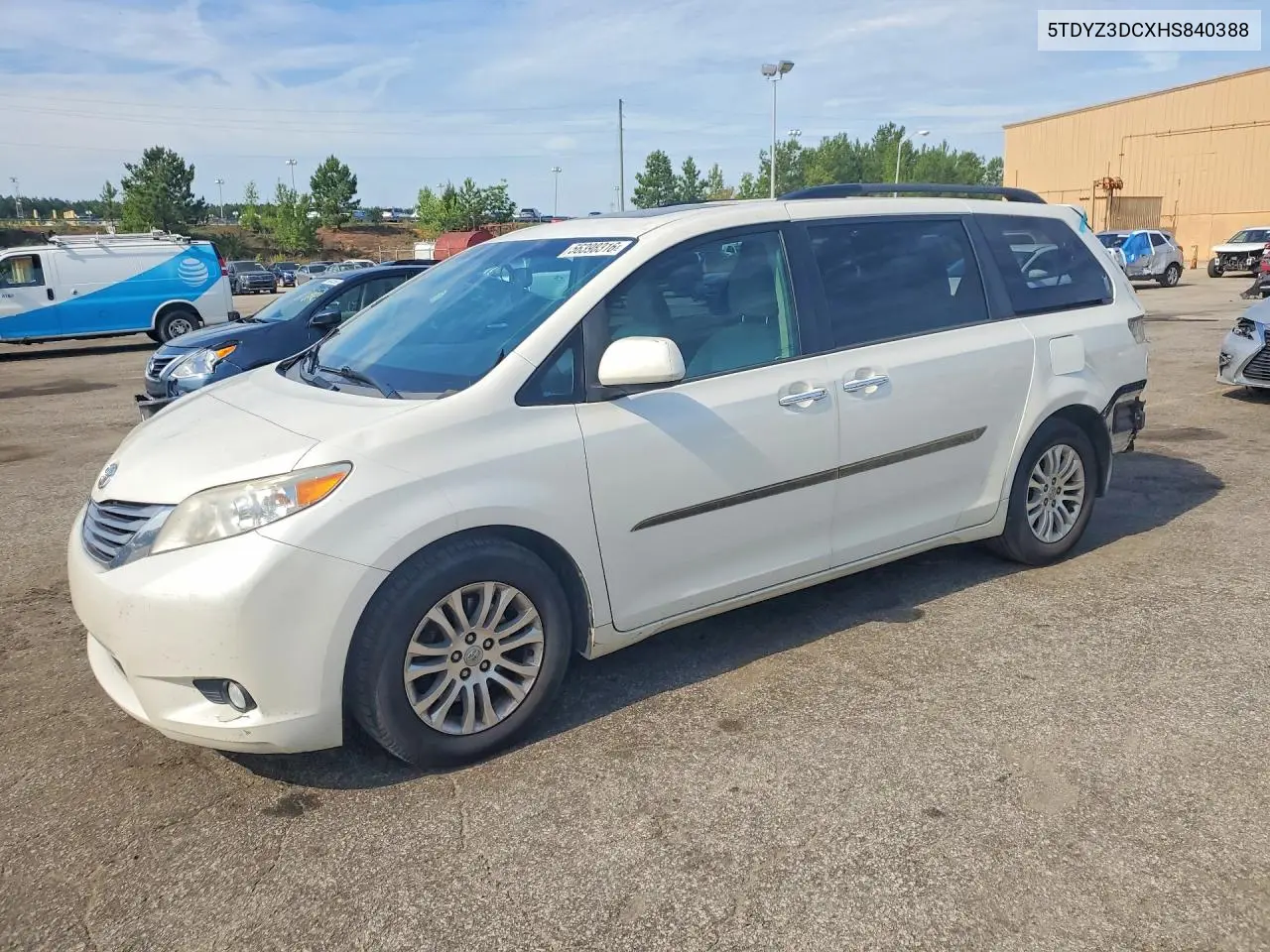 2017 Toyota Sienna Xle 8-Passenger VIN: 5TDYZ3DCXHS840388 Lot: 56398316