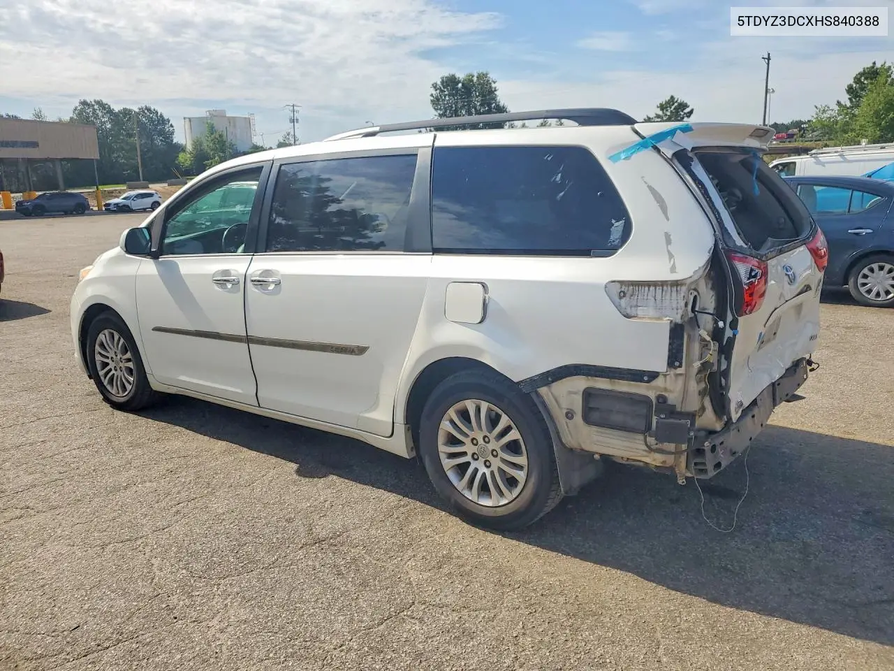 2017 Toyota Sienna Xle 8-Passenger VIN: 5TDYZ3DCXHS840388 Lot: 56398316