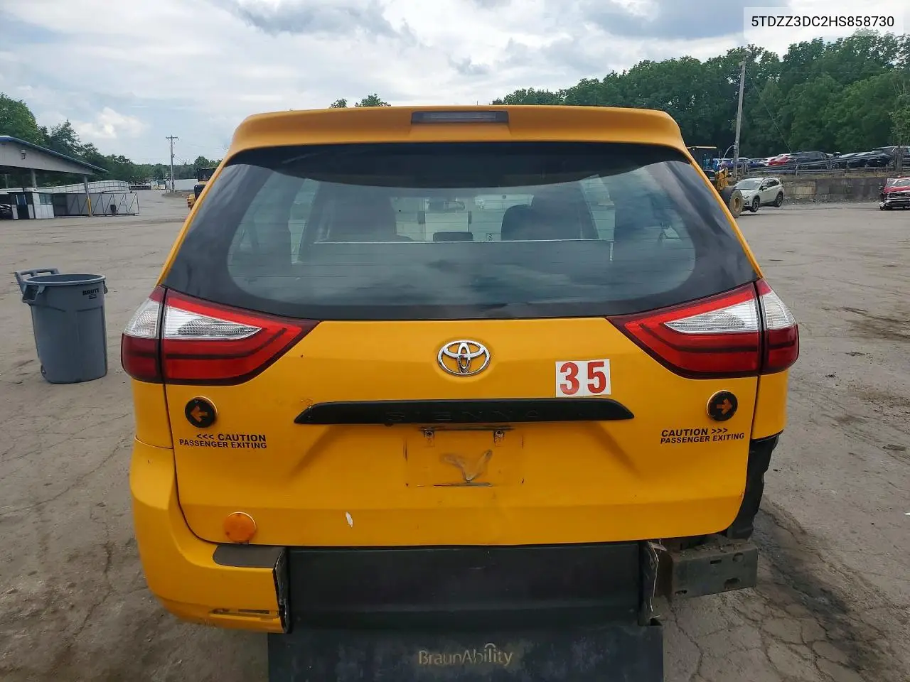 2017 Toyota Sienna L 7-Passenger VIN: 5TDZZ3DC2HS858730 Lot: 57135706