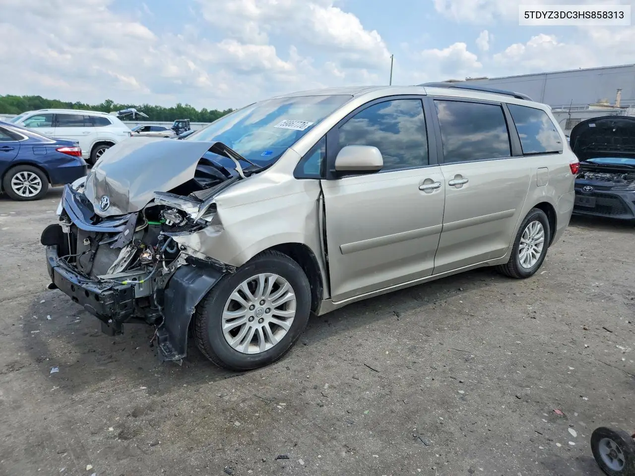 2017 Toyota Sienna Xle 8-Passenger VIN: 5TDYZ3DC3HS858313 Lot: 59867776