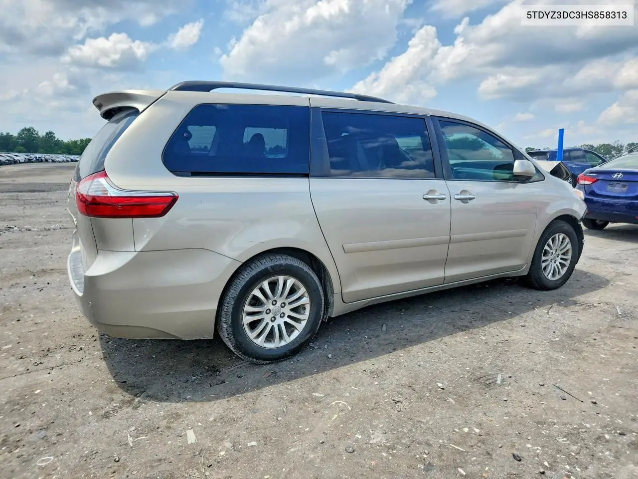 2017 Toyota Sienna Xle 8-Passenger VIN: 5TDYZ3DC3HS858313 Lot: 59867776